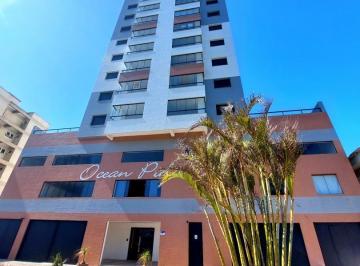 41683615_g.jpg · 
                                Na praça da Avenida Ubatuba de Farias, a poucos passos do mar. Apar