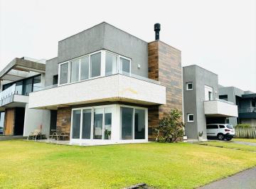 40641954_g.jpg · 
                                Casa à Beira Mar no Condomínio Atlântico Villas
                   