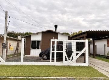 Casa · 3 Quartos · 1 Vaga · 
                                Casa na praia de Atlântida Sul 
                            