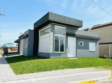 Casa · 73m² · 2 Quartos · 1 Vaga · Casa nova na Praia de Atlântida Sul