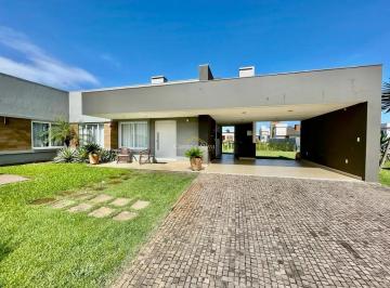 Casa · 200m² · 3 Quartos · 2 Vagas · Casa no Condomínio Lagoa do Passo