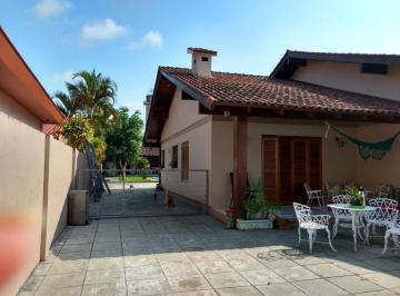 18234042_g.jpg · 
                                CASA CENTRAL 
                            