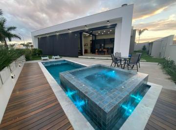 Foto 01 · Casa dos sonhos no Condomínio Alphaville Nova Esplanada 4 com 555M².