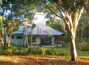 Casa · 300m² · 2 Quartos · 4 Vagas · Vendo Casa com 2/4