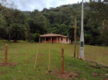 Rural de 4 quartos, Miracatu · EXCELENTE SÍTIO COM NASCENTE E LAGO COD: 4815 F:(11) 97302-9229 CESAR