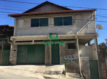 Casa · 400m² · 2 Quartos · 1 Vaga · Oportunidade para Investidor!! 05 casas com renda de alugue mensal de R$2.200,00.