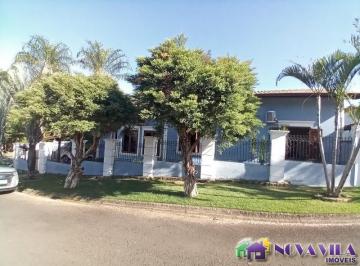 Foto 01 · Luxuosa casa em condomínio à venda em Jaguariúna-SP, bairro Estância das Flores: 3 quartos, 1 suíte,
