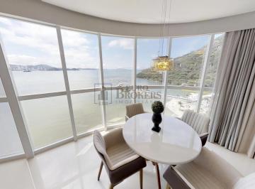 Apartamento · 237m² · 5 Quartos · 4 Vagas · Apartamento mobiliado com vista mar e 4 suítes em Balneário Camboriú.