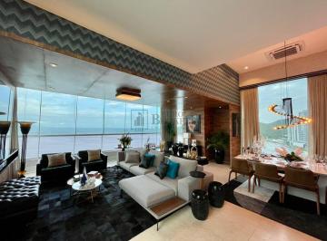 Apartamento · 600m² · 7 Quartos · 6 Vagas · Belíssimo Triplex frente mar, mobiliado e decorado em Balneário Camboriú.