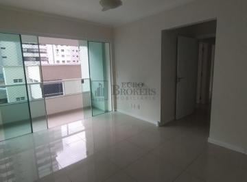 Apartamento · 141m² · 4 Quartos · 1 Vaga · Apartamento com 4 dormitórios no Centro de Balneário Camboriú.