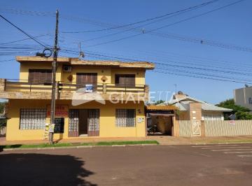 Casa · 200m² · 3 Quartos · 4 Vagas · Sobrado em excelente localização e com grande sobra de terreno, Vila Industrial