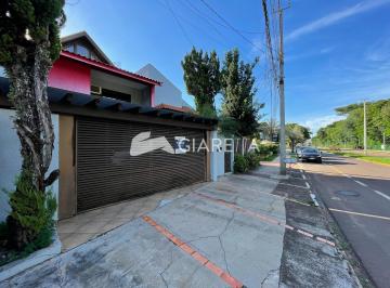 Casa · 341m² · 3 Quartos · 4 Vagas · Sobrado no Jd. La Salle, em frente ao horto e lago municipal de Toledo-PR