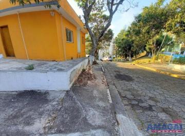 126721_i201s_1267216340357836fd8.jpg · Casa de 2 quartos em condomínio