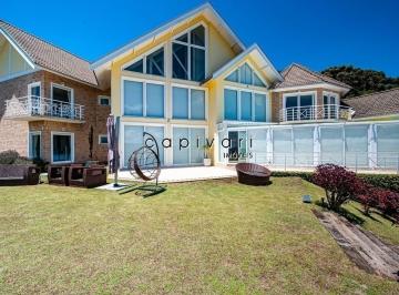Casa · 1760m² · 6 Quartos · 16 Vagas · Casa Cinematográfica à venda, Campos do Jordão, 6 suítes, vista panorâmica