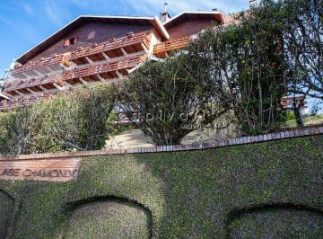 Apartamento · 232m² · 4 Quartos · 2 Vagas · Lazer Completo - Vista Panorâmica Permanente em Campos do Jordão