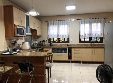 Casa · 282m² · 2 Quartos · 3 Vagas · Sobrado com 2 dormitórios à venda, 282,27m² por R$ 2.341.000,00- Canoas/RS