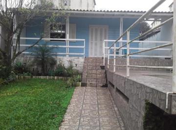 Casa · 9m² · 2 Quartos · Casa de 2(dois) dormitórios e 2(dois) banheiros à venda com terreno de 9x 45m² no bairro Olaria em C