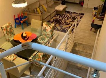 Casa de 3 quartos, São Paulo · Sobrado à venda com 3 suítes em Santana