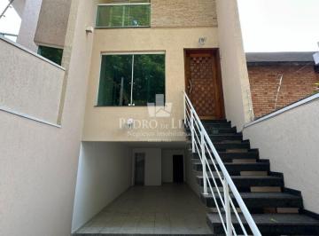 Casa · 215m² · 3 Quartos · 4 Vagas · Sobrado 215m² com 3 Quartos, 1 Suíte com Sacada e 4 Vagas no Jardim Têxtil.