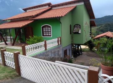 Casa de 2 quartos, Miguel Pereira · Casa com piscina, 2 quartos, 1 suite com closet, 3 vagas