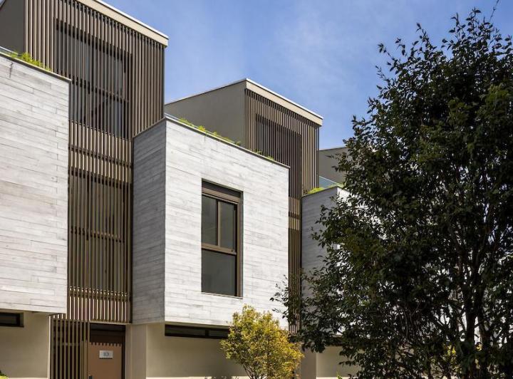 Imóvel novo horizontal-vertical , Curitiba · Casa condominio Curitiba - Mercês - Casa Itaim