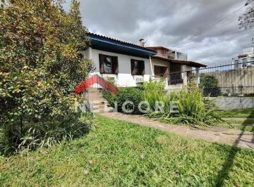 Casa · 202m² · 3 Quartos · 4 Vagas · Casa em Rua Butuí - Cristal - Porto Alegre/RS