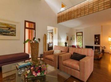 Casa · 495m² · 4 Quartos · 3 Vagas · Rua com cancela.!