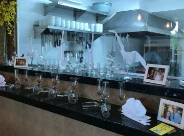 Comercial · 106m² · Restaurante Porteira Fechada - Stiep - Oportunidade!!!
