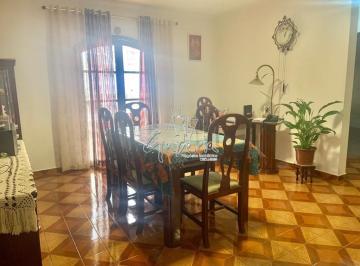 11443_i3vz17a_11443634583af639bf.jpg · Predio residencial com 2 apartamentos