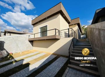 Casa · 250m² · 3 Quartos · 2 Vagas · Casa à venda em Mairiporã em estilo moderno e apto para financiamento