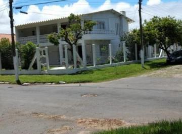 Apartamento · 360m² · 5 Quartos · 2 Vagas · sobrado de 05 suítes no centro de imbe