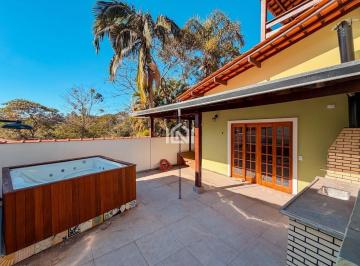 casa para locacao no condominio nova higienopolis - quintal com area gourmet · Casa para aluguel - na Granja Viana