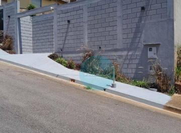 Frente do Imóvel · Casa com 3 dormitórios à venda, 250 m² por R$ 750.000,00 - Parque Véu das Noivas - Poços de Caldas/M