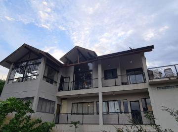 bca40ed6739cd7befe65a0806fad10d07f0273b1 · Linda Casa Alto Padrão!! Com Piscina