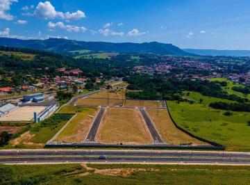 7fcca38e2869bc15052efd78d9c663ed65a3bf22 · Terreno à venda, 405 m² por R$ 200.000,00 - Colina de São Pedro - São Pedro/SP