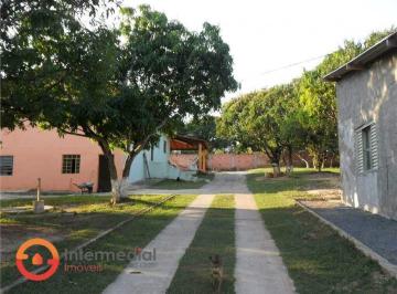 Rural · 1500m² · 3 Quartos · 2 Vagas · Chácara à venda com 1.500 m² de área de terreno com 2 casas. 