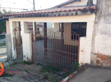 Casa · 211m² · 6 Quartos · 1 Vaga · Casa a venda com excelente oportunidade para investimento!