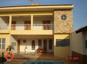 Casa · 380m² · 3 Quartos · 8 Vagas · Sobrado à venda, 3 quartos, 2 suítes, 8 vagas, Chácara Labronici - Boituva/SP