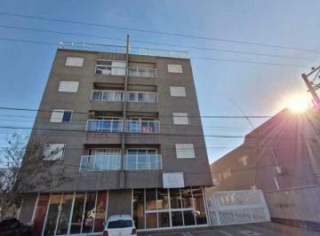 Apartamento · 63m² · 2 Quartos · 1 Vaga · Ótimo apartamento localizado próximo ao centro com 2 dormitórios, sala com 2 ambientes, cozinha com