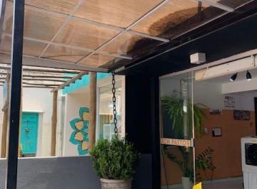 Comercial · 150m² · 2 Quartos · Venda de ponto coml no centro de boutuva otimo negocio em plena atividade com otimo 