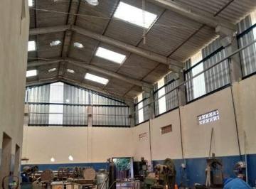 Casa · 330m² · Barracão à venda, Recanto Maravilha - Boituva/SP