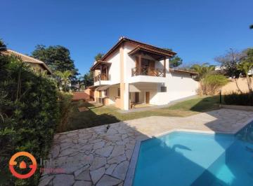 Casa · 250m² · 4 Quartos · 2 Vagas · Casa Flora Ville