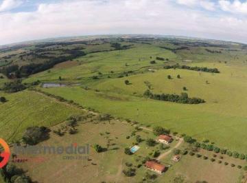 Rural · 1936m² · 3 Quartos · Fazenda à venda, 3 quartos, Vista Alegre - Quadra/SP