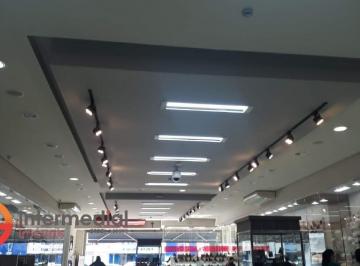 Comercial · 898m² · Prédio Comercial à venda com Terreno 466,80 m² e Construção 897,64 m² 