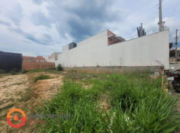 Terreno · 200m² · Terreno à venda de 200 m² em excelente localização.