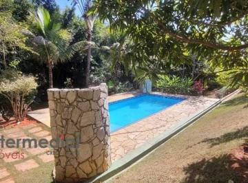Casa · 800m² · 6 Quartos · 8 Vagas · Linda casa completa em condomínio com 6 dormitórios sendo 4 suítes 