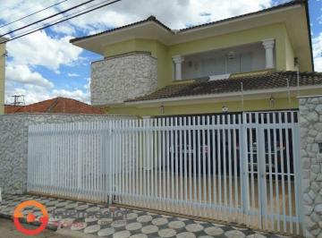 Casa · 356m² · 4 Quartos · 3 Vagas · Casa a Venda Centro 