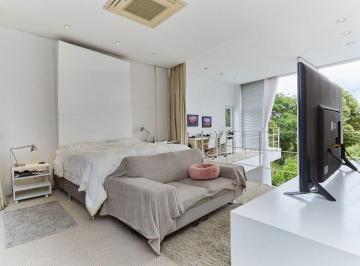 Casa · 191m² · 2 Quartos · 2 Vagas · Casa estilo loft com 191m² de área privativa, seu novo lar no Vista Alegre espera por você!