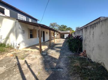 Casa · 300m² · 2 Quartos · Oportunidade em Taboão da Serra, 300m de terreno