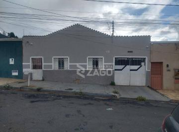 e85da60bc3bf64b94a227d3dcc10480a579efd0e · Casa com 3 dormitórios à venda, 208 m² por R$ 210.000,00 - Leblon - Uberaba/MG